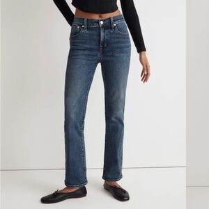 🌻Madewell Kick Out Crop Jean🌻